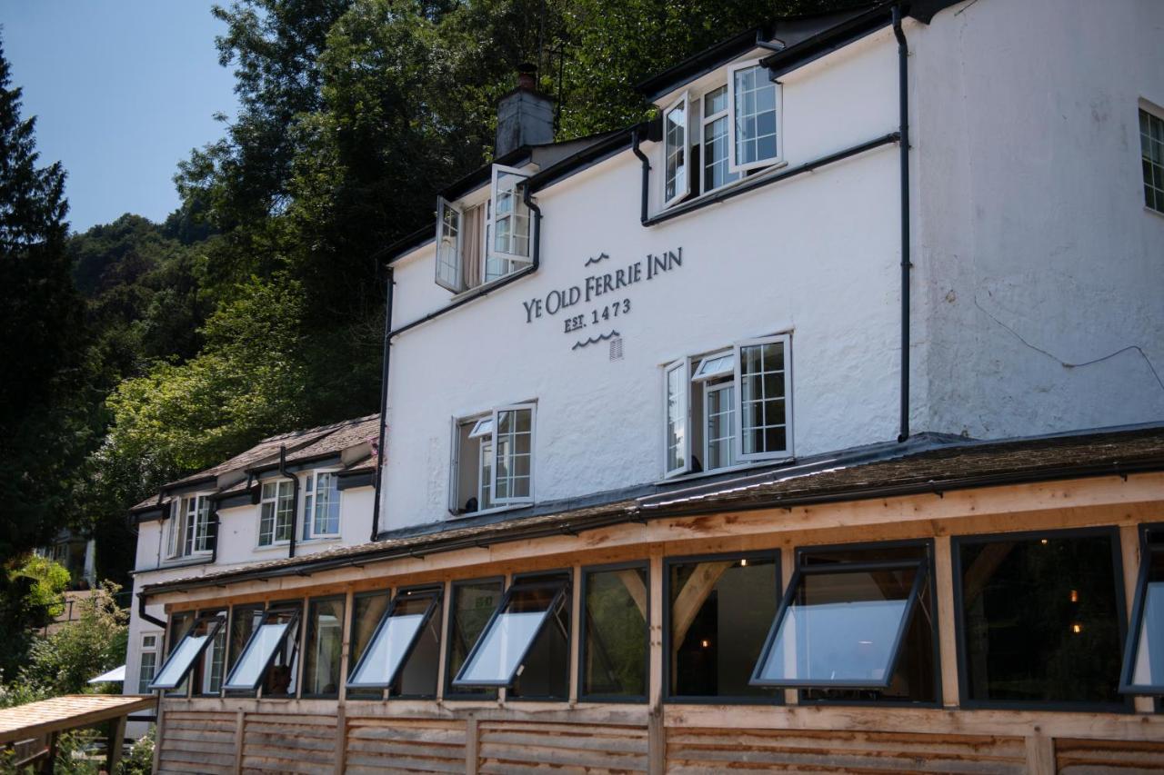 Ye Old Ferrie Inn 사이몬즈얏 외부 사진